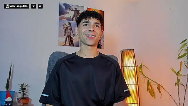 Snapshot of Alex_zt7 chatting on July 2026 04:20:01 PM Alex zt7 online show from July 2026 04:20:01 PM