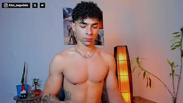 Snapshot of Alex_zt7 chatting on July 2026 05:04:02 PM Alex zt7 online show from July 2026 05:04:02 PM