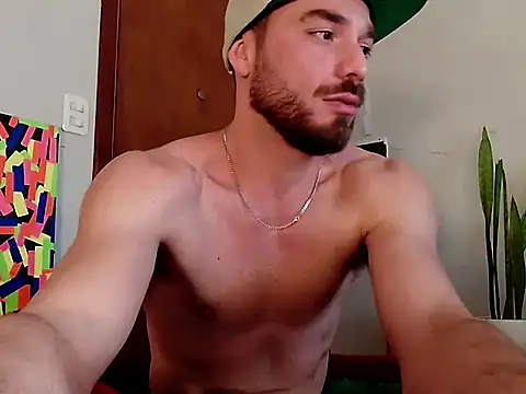 leohomb26 online show from April 2026 12:32:02 PM