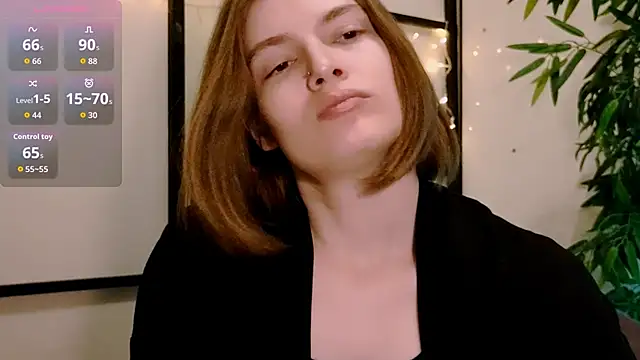 BaeLettie online show from April 2026 08:33:02 PM