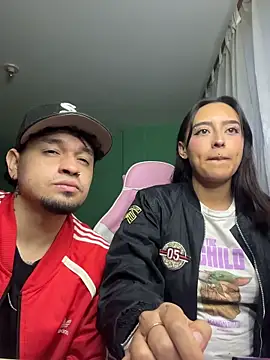 hotlatinocouple   online show from May 2026 11:14:02 PM