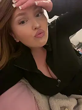 Snapshot of perfectbbprincess chatting on April 2026 05:24:01 AM perfectbbprincess online show from April 2026 05:24:01 AM