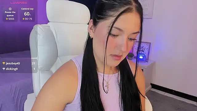 Celestee 21 online show from April 2026 08:57:02 PM