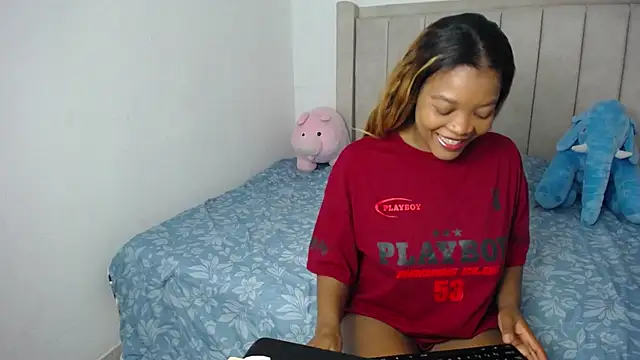 ValentinaHardy online show from April 2026 03:45:02 AM