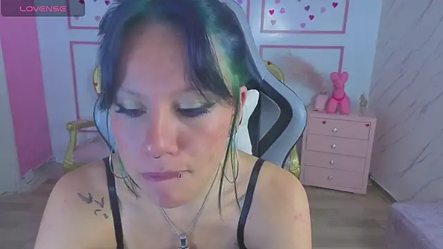 lewii t online show from April 2026 02:38:01 AM