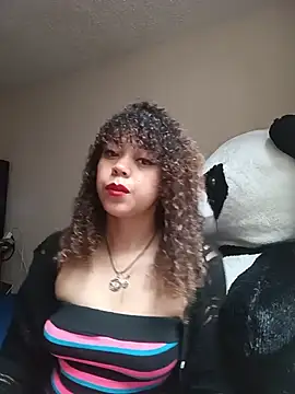 Snapshot of SweetJeii chatting on July 2026 05:50:02 PM SweetJeii online show from July 2026 05:50:02 PM