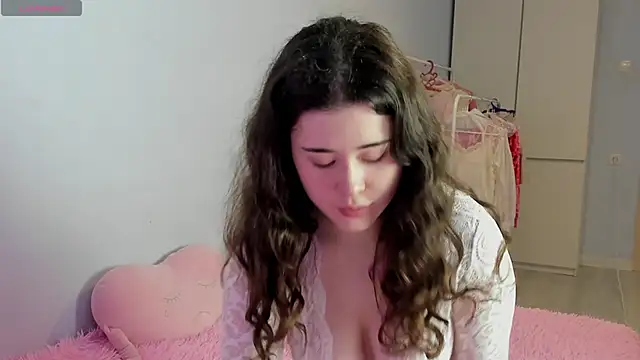 ChloeBlisss online show from May 2026 03:15:01 AM