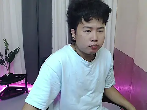 Snapshot of Soctober chatting on April 2026 02:22:01 PM Soctober online show from April 2026 02:22:01 PM