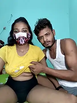 Snapshot of Hot-Couple4 chatting on May 2026 06:15:02 PM Hot-Couple4 online show from May 2026 06:15:02 PM