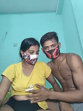 Snapshot of Hot-Couple4 chatting on May 2026 06:02:01 PM Hot-Couple4 online show from May 2026 06:02:01 PM