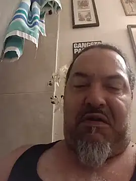 Snapshot of MrBustNut2026 chatting on June 2026 04:20:01 PM MrBustNut2026 online show from June 2026 04:20:01 PM