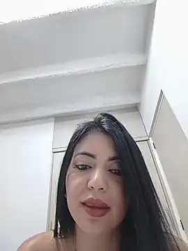 LeilaScott online show from April 2026 02:31:01 AM