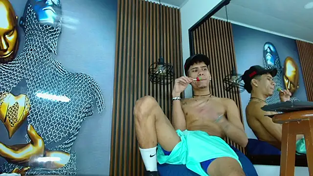 Skinny cute Alyer online show from April 2026 02:04:02 AM