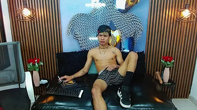 Snapshot of Skinny_cute_Alyer chatting on July 2026 07:09:02 AM Skinny cute Alyer online show from July 2026 07:09:02 AM