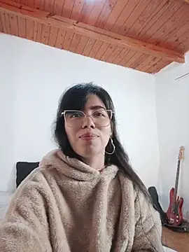 Iam eli09 online show from May 2026 09:41:01 PM