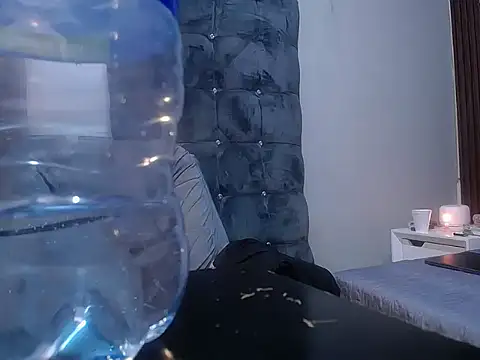 scarletjonescl202 online show from April 2026 07:58:02 PM