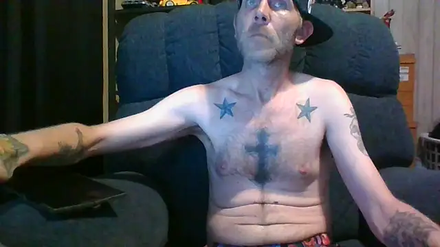 EEYORE86 online show from April 2026 12:39:01 AM