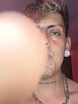 MoritaXxx  online show from April 2026 08:47:01 PM