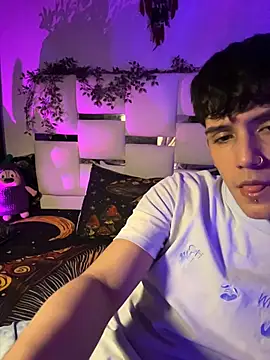 Snapshot of Poison_Boys chatting on July 2026 01:45:02 AM Poison Boys online show from July 2026 01:45:02 AM