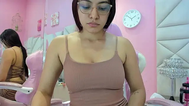luna hix online show from July 2026 12:11:02 PM