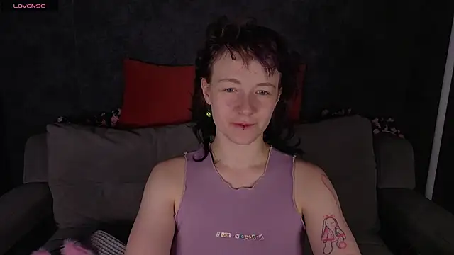 Ricki Bloom online show from June 2026 01:03:01 AM