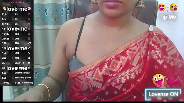 Snapshot of zareen_approach chatting on July 2026 05:39:01 PM zareen approach online show from July 2026 05:39:01 PM