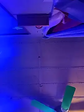 2hot2fun online show from April 2026 07:34:01 AM