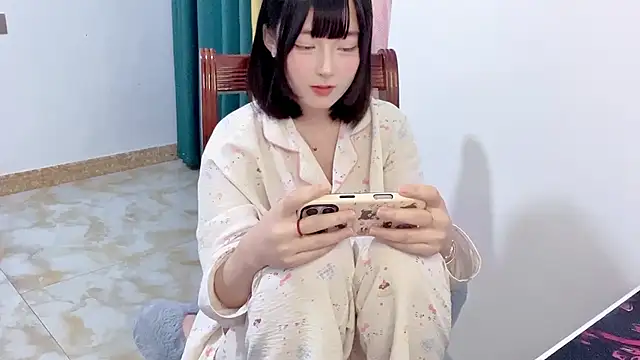 Snapshot of Kaixin-baobao chatting on April 2026 11:56:02 AM Kaixin-baobao online show from April 2026 11:56:02 AM