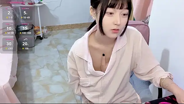 Snapshot of Kaixin-baobao chatting on May 2026 03:07:02 PM Kaixin-baobao online show from May 2026 03:07:02 PM