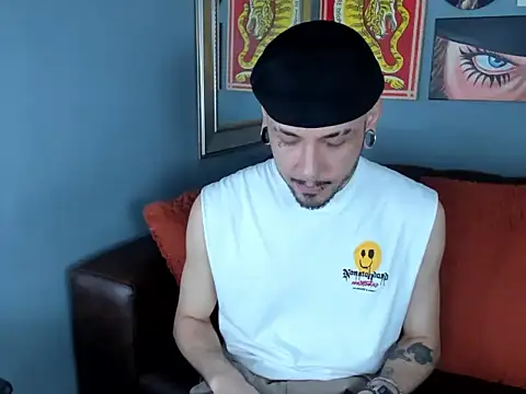 Murdockk online show from May 2026 05:05:02 AM