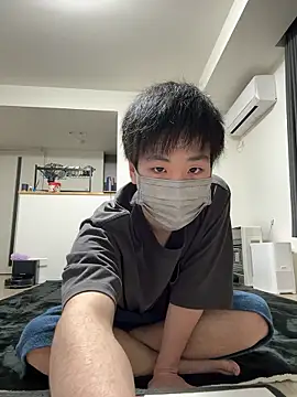 Snapshot of kurage164 chatting on April 2026 04:00:01 PM kurage164 online show from April 2026 04:00:01 PM