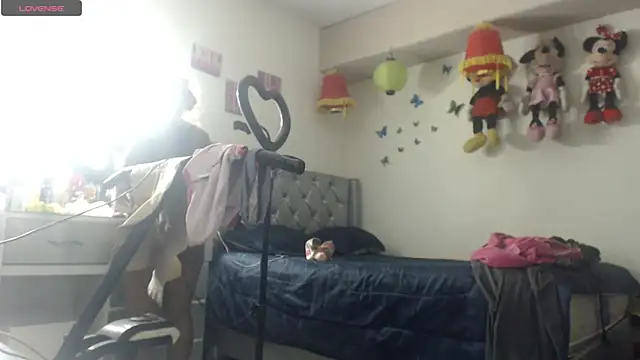 hotbrunettecasandra online show from October 2025 02:17:02 PM