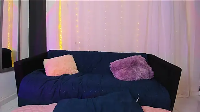Sofia Mature  online show from May 2026 10:27:01 PM