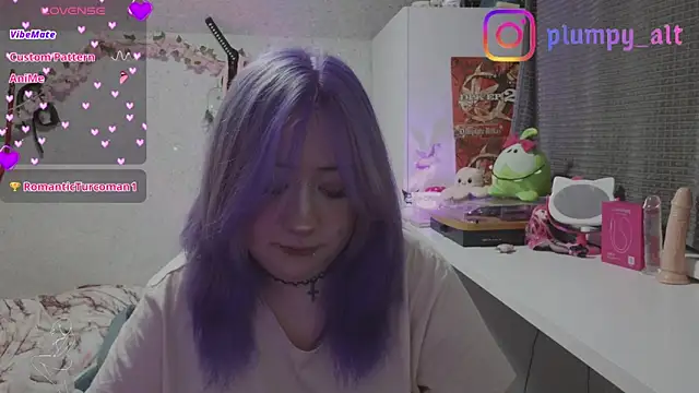 Snapshot of plumpy_girl chatting on May 2026 05:28:02 PM plumpy girl online show from May 2026 05:28:02 PM