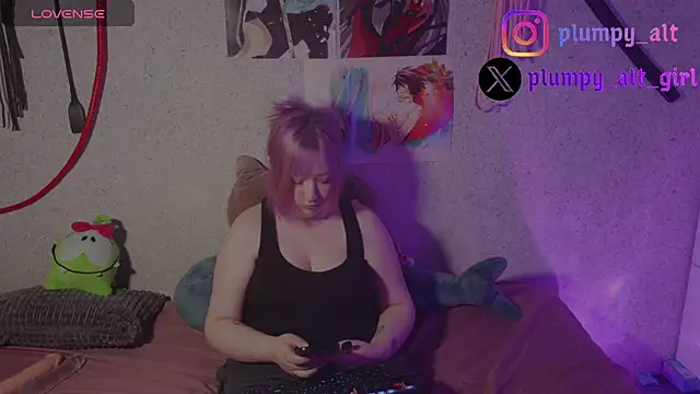Snapshot of plumpy_girl chatting on May 2026 07:41:02 PM plumpy girl online show from May 2026 07:41:02 PM