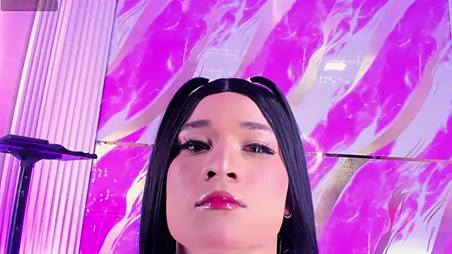Molly Spears  online show from April 2026 01:29:01 AM