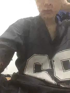 Angie-elli online show from April 2026 11:19:02 AM