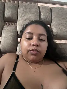 Snapshot of Ninibella chatting on June 2026 03:25:01 AM Ninibella online show from June 2026 03:25:01 AM