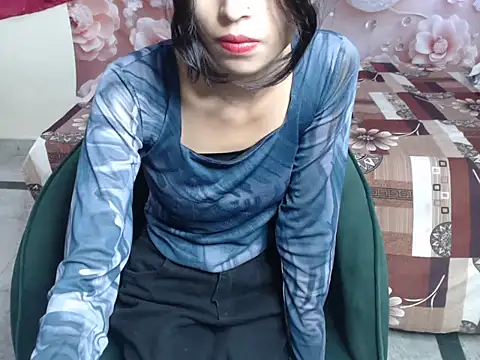 Snapshot of Ada-19 chatting on April 2026 05:00:02 AM Ada-19 online show from April 2026 05:00:02 AM