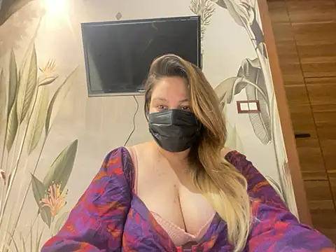 kavyasingh36 online show from May 2026 03:18:02 PM