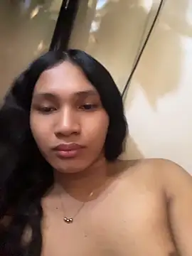 Snapshot of slutty_aki chatting on June 2026 05:05:01 AM slutty aki online show from June 2026 05:05:01 AM