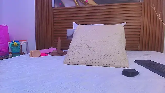 Snapshot of kemdall_lp chatting on June 2026 07:13:01 PM kemdall lp online show from June 2026 07:13:01 PM