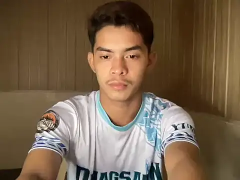 Snapshot of yourhotasian_jhonpol16 chatting on June 2026 10:35:01 PM yourhotasian jhonpol16 online show from June 2026 10:35:01 PM