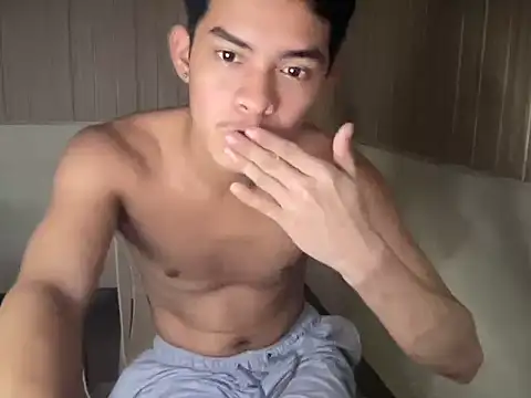 Snapshot of yourhotasian_jhonpol16 chatting on June 2026 02:06:01 AM yourhotasian jhonpol16 online show from June 2026 02:06:01 AM
