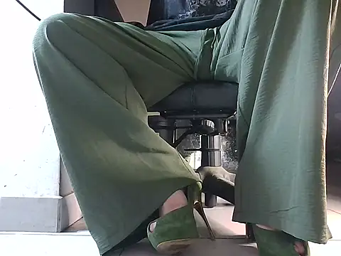 jelesaime online show from April 2026 08:01:02 PM