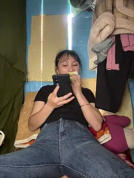 Kim Kelly online show from April 2026 04:41:01 AM