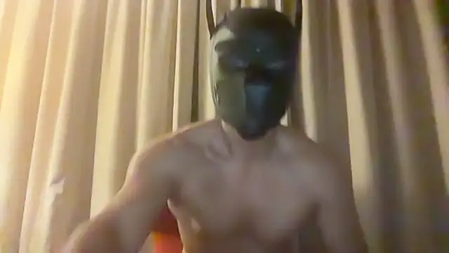 EastHunter online show from April 2026 05:51:01 PM