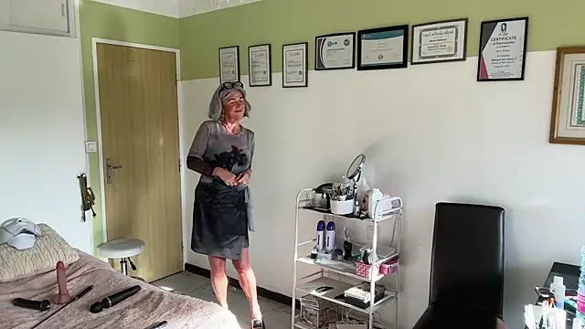 NaughtyMonicaUK online show from June 2026 06:29:02 AM