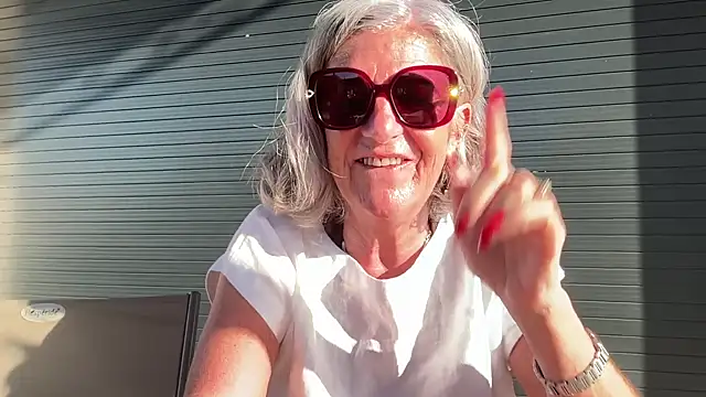 NaughtyMonicaUK online show from June 2026 06:02:01 AM