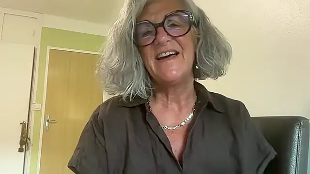 NaughtyMonicaUK online show from June 2026 07:12:02 PM
